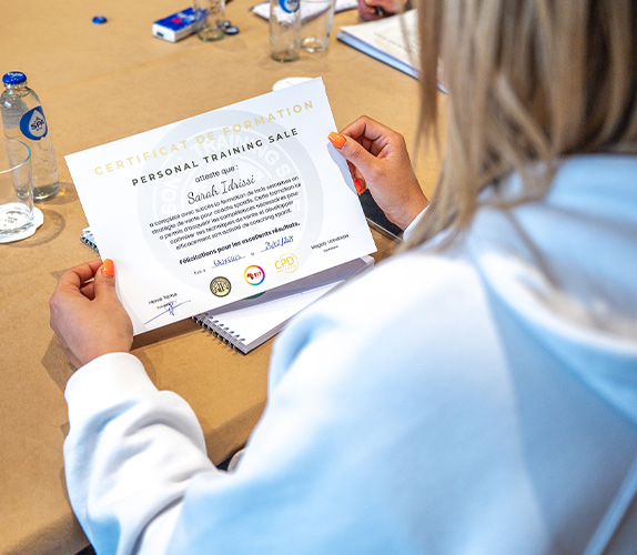 Formation commerciale CEUS : 1,9